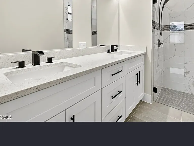 702 Hightower Ave S — Photo 7
