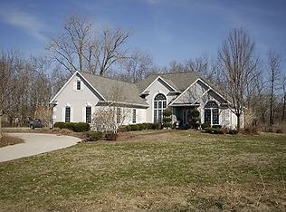 1148 Fiord Ct, Suamico, WI 54173