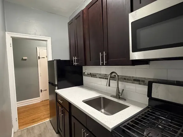 166 Jewett Ave, Jersey City, NJ