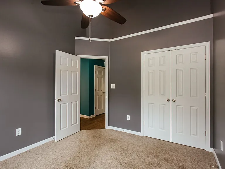 137 Bristol Woods Dr — Photo 25