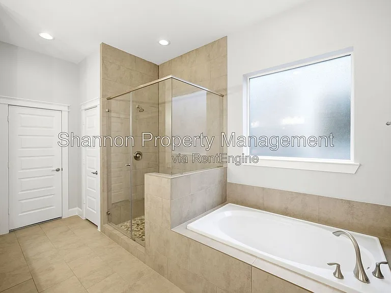 4208 Koehler St #A — Photo 20
