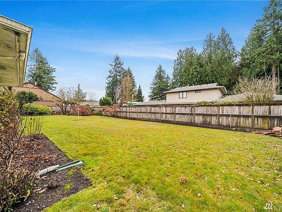 5th image of 5803 Shady Ln SE