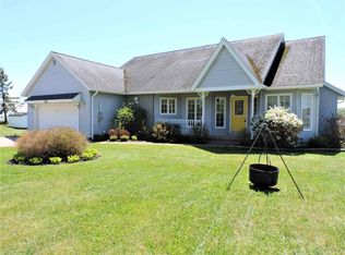 320 Pier Rd, Parrsboro, NS B0M1S0
