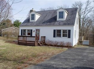 824 Ridgebury Rd, Slate Hill, NY 10973