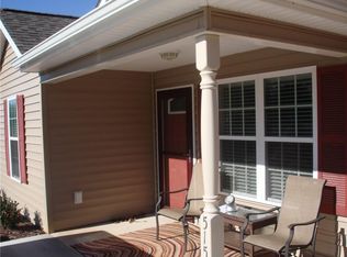 515 Border St, Graham, NC 27253