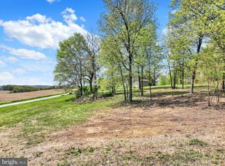 110 Woods Ln, Brogue, PA 17309