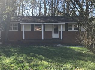 5129 Queen Anne Rd, Charlotte, NC 28217