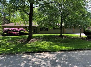 110 Duncan Cir, Beaver, PA 15009