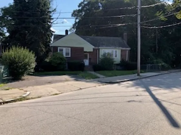 20 Monterey Ave, Mattapan, MA 02126