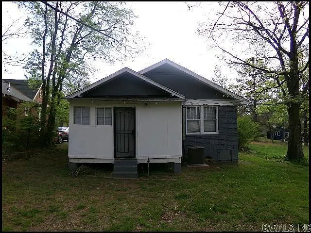 2100 Valmar St — Photo 21