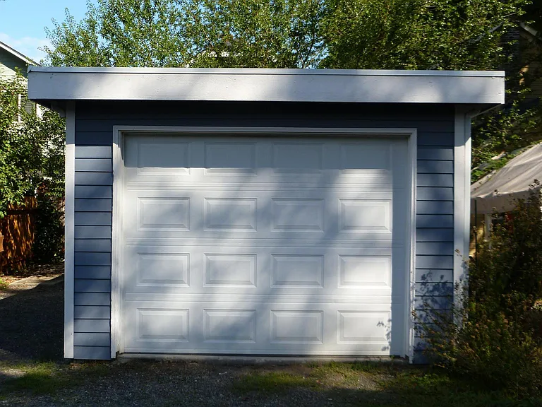 Garage - alley access