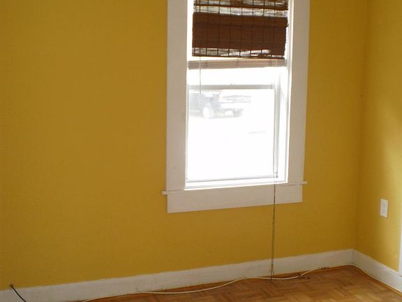 5th image of 305 N Arrawana Ave APT A