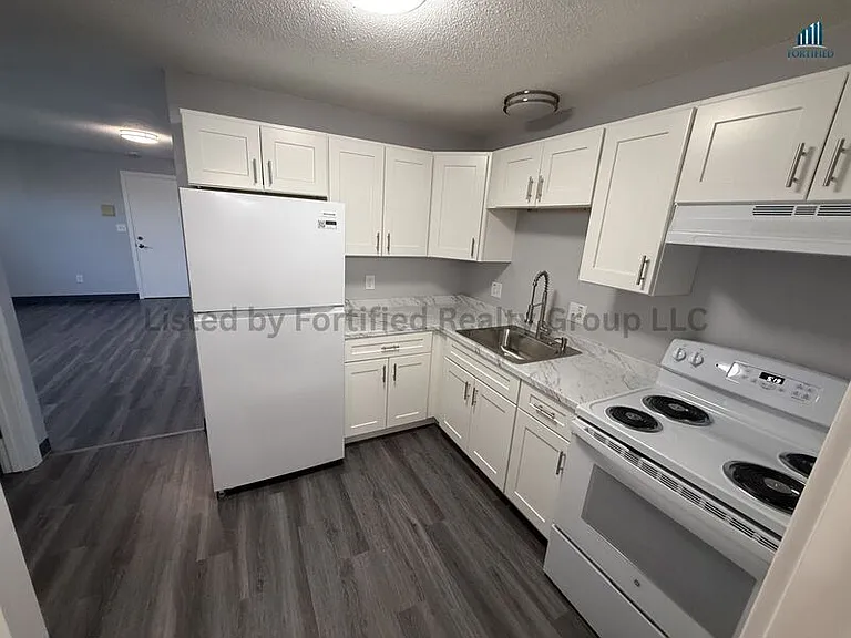 340 Buffinton St #5 — Photo 3