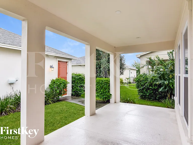 5948 Village Center Dr — Photo 17