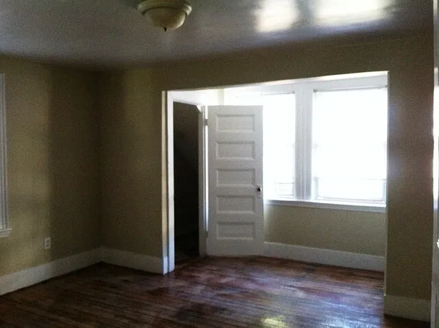 11 Glade Ave #2B — Photo 6