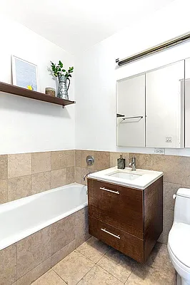 Rented by Platinum Properties | media 17