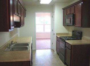 1804 Meadow Walk Dr, Monroe, GA 30656