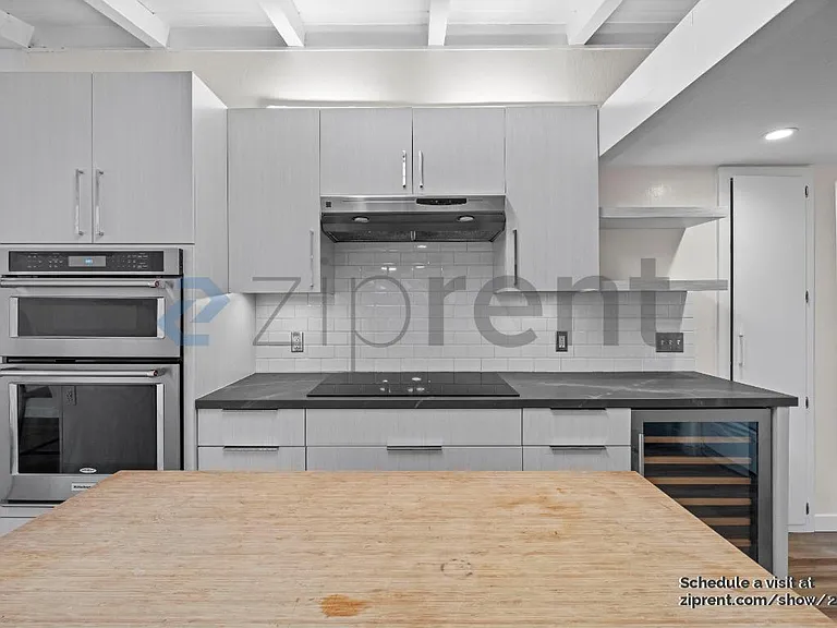 757 Tofflemire Dr — Photo 18