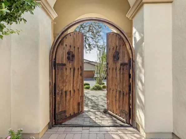 32857 N 74th Way, Scottsdale, AZ 85266