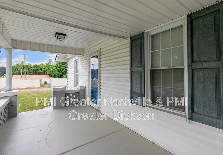 4859 Highway 100 — Photo 7