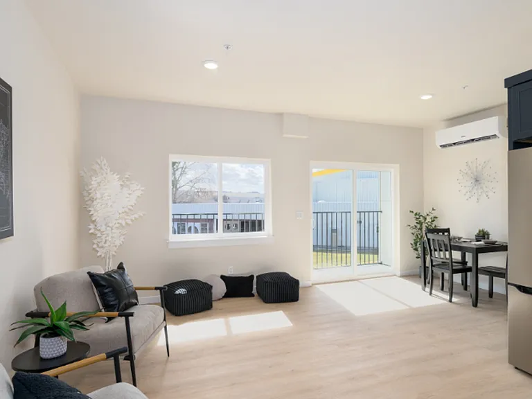 7275 W Clearwater Ave — Photo 3