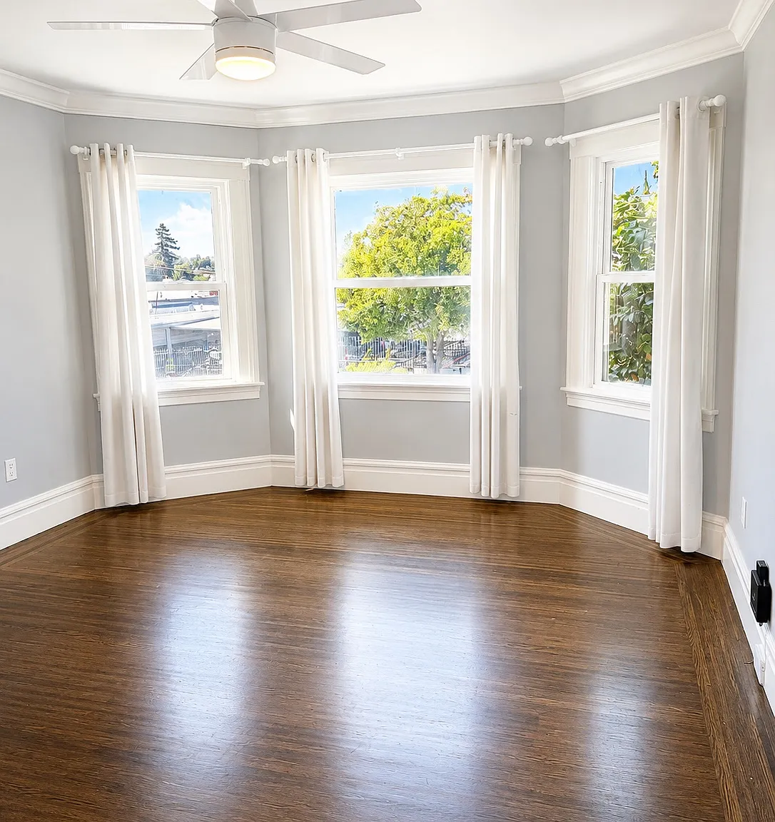 2 bed, 980 sqft, $2,595 — Photo 3
