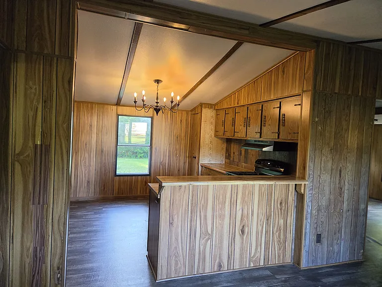 8757 Kramps Ln — Photo 2