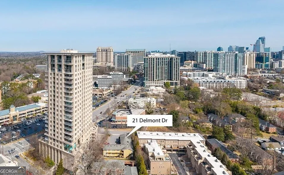 21 Delmont Dr NE #2