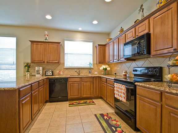 5th image of 1904 Melissa Oaks Ln