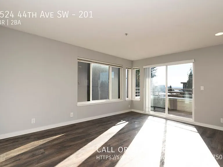 4524 44th Ave SW #201 — Photo 20