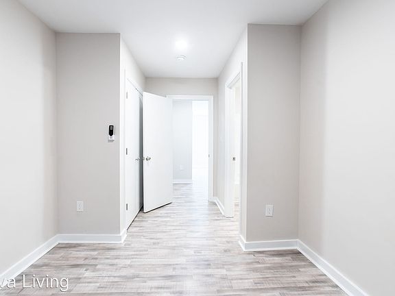 3rd image of 3067 Potter St Floor 1