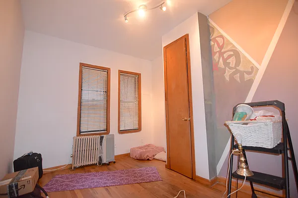 Rented by Triplemint | media 12