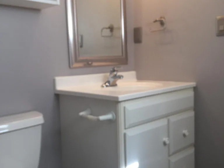 2815 Drake St — Photo 10