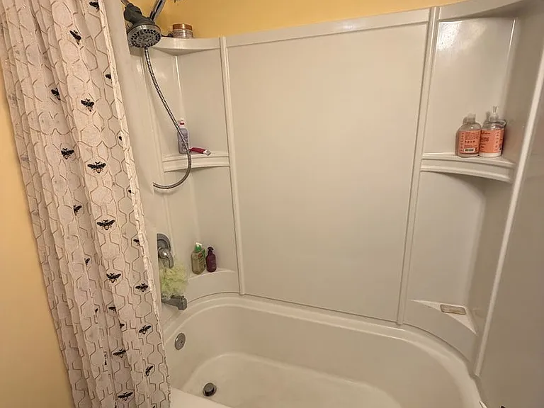 130 W Westwood Ave — Photo 27