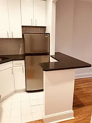 Rented by Metropolis Real Estate of Manhattan