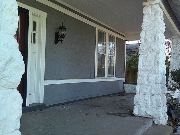 4th image of 1847 Manila Ave