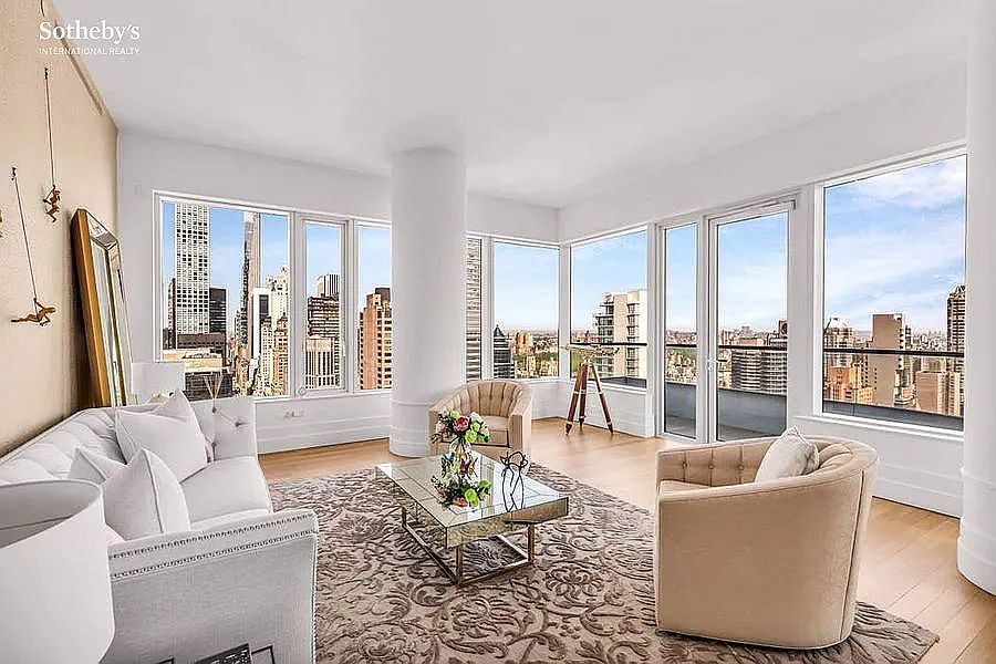 1st image of 252 E 57th St #49A