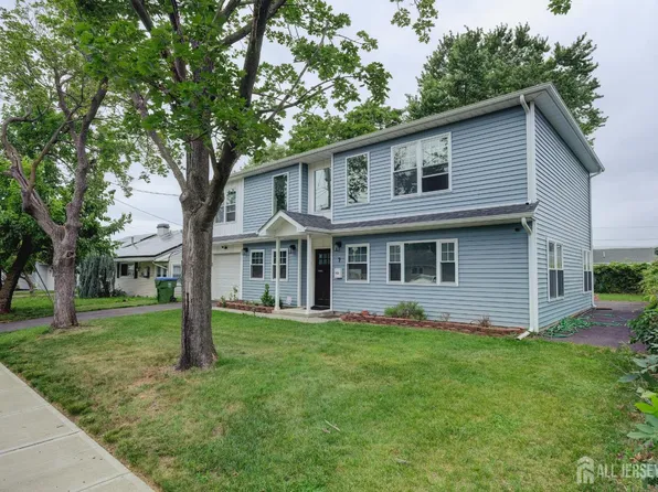 7 Windsor Rd, Edison, NJ 08817