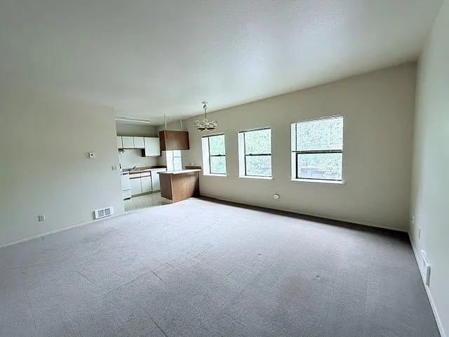 8509 Greenwood Ave N #10 — Photo 2
