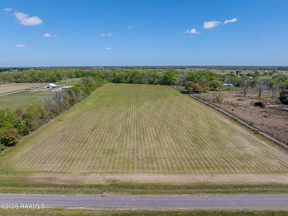 4th image of Woodlawn Rd