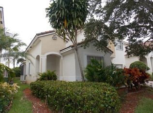 7475 NW 19th Dr, Hollywood, FL 33024