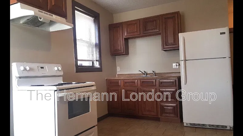 1 bed, 1.0 bath, 650 sqft, $700 — Photo 4