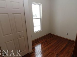 803 W Mill St, Bloomington, IL
