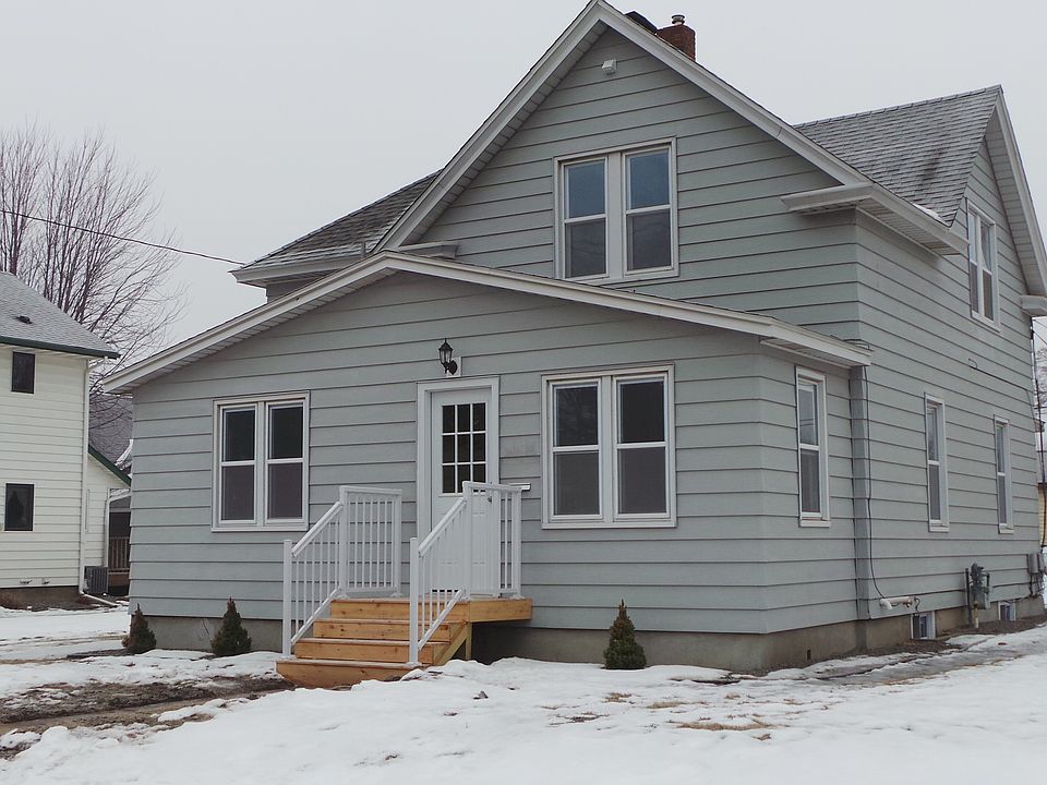 1st image of 157 5th Ave N