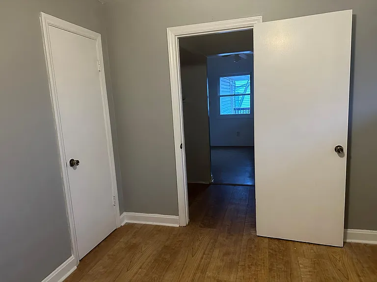 1602 E Lexington Ave — Photo 14