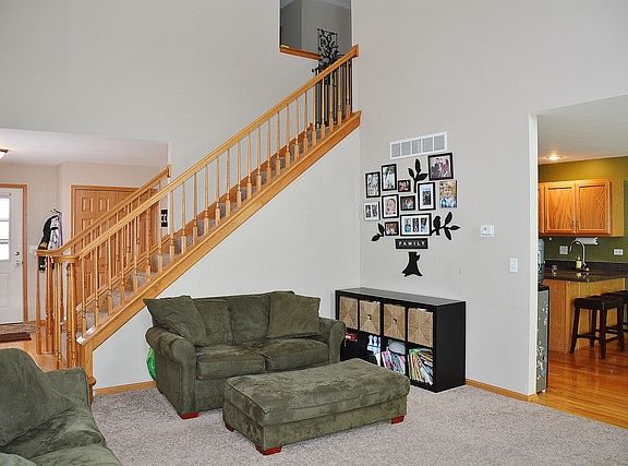 4th image of 8247 Pecan Pl
