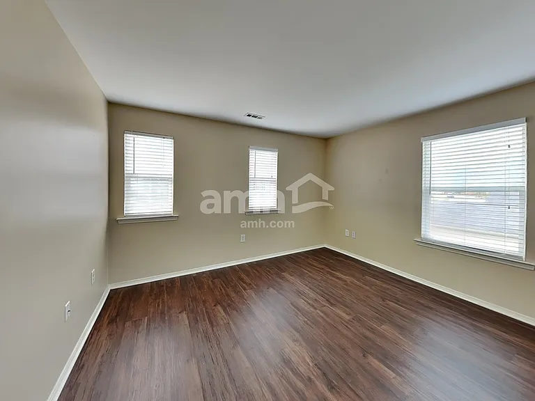 427 Bougainvillea Ct — Photo 16
