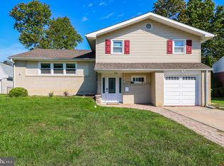 2129 Westminster Dr, Wilmington, DE 19810