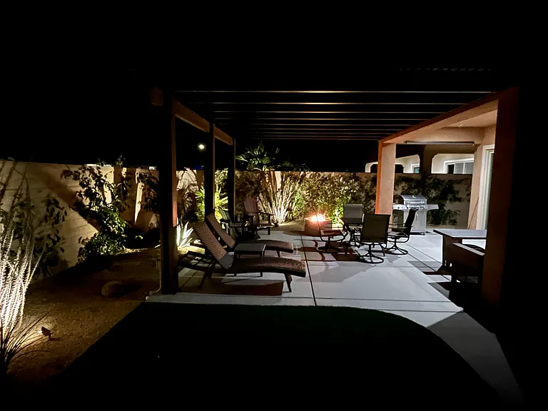 110 Zinfandel — Photo 35