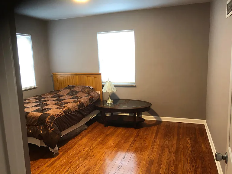 8991 Plainfield Rd — Photo 8